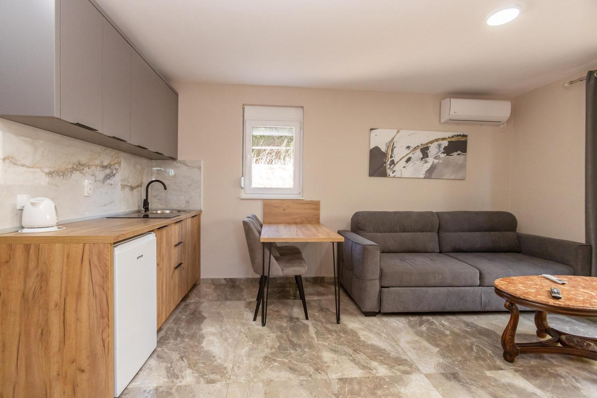 Posejdon Lux Apartment Utjeha Luaran gambar