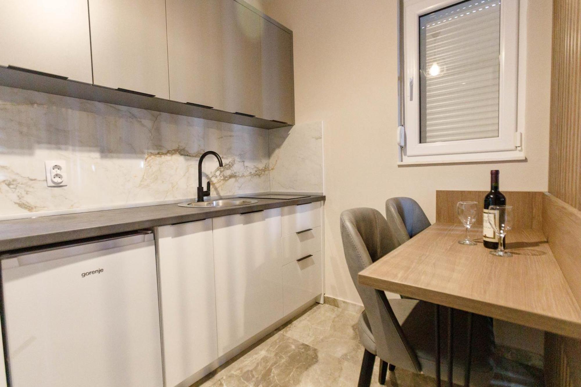 Posejdon Lux Apartment Utjeha Luaran gambar